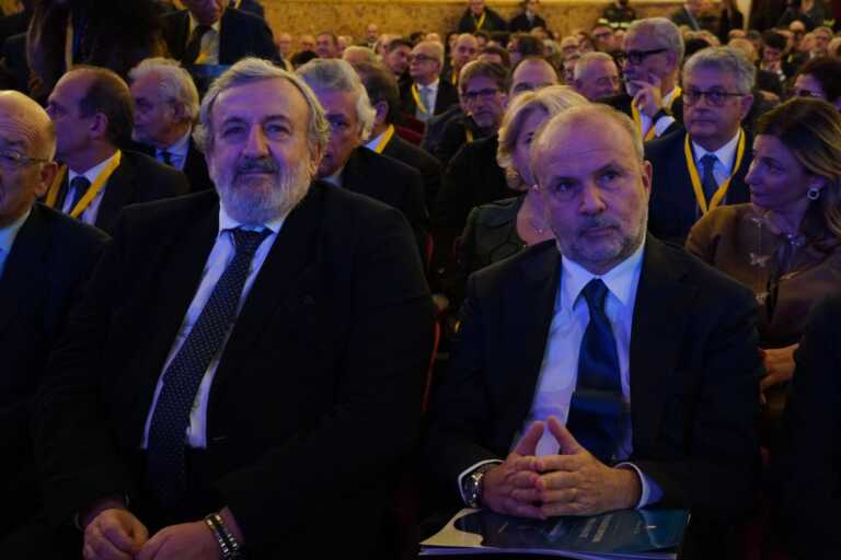 Sanità, il ministro Schillaci a Bari. Emiliano: «Sia colmato il gap di finanziamento tra Nord e Sud» – VIDEO