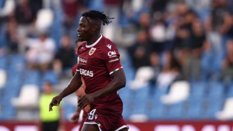 Galleria foto 'Bari, ecco Guiebre. L’esterno 26enne arriva in prestito dal Modena: vestirà la maglia numero 19' - foto 1