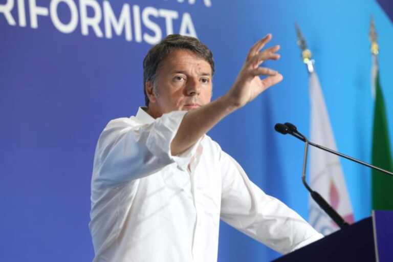 Matteo Renzi in Puglia per presentare il suo libro “Palla al centro”: sabato anche una tappa in Basilicata