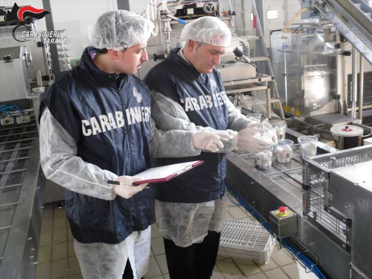 Prodotti lavorati con acqua non potabile: chiuso un caseificio in provincia di Taranto