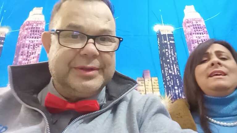 Strage familiare in Sicilia, chi è il coiffeur-santone barese i cui post erano condivisi da Barreca