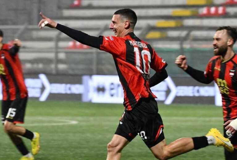 Virtus Francavilla di nuovo sconfitta: il Sorrento vince di misura con l’uomo in meno per l’ultima mezz’ora