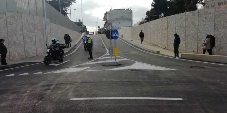 È già polemica per il nuovo sottovia di Barletta: ingorghi a causa dello scarico merci di un’azienda