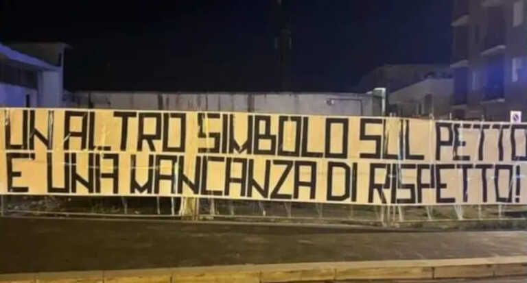 Matera, allenatore e presidente nel mirino dei tifosi: «Basta mancanze di rispetto»