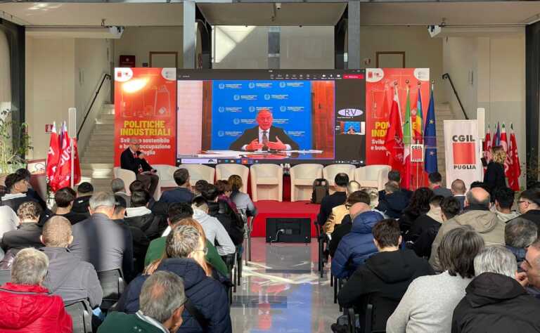 Ex Ilva, il ministro Urso ospite della Cgil a Bari: «L’azienda non collabora sugli aiuti all’indotto»