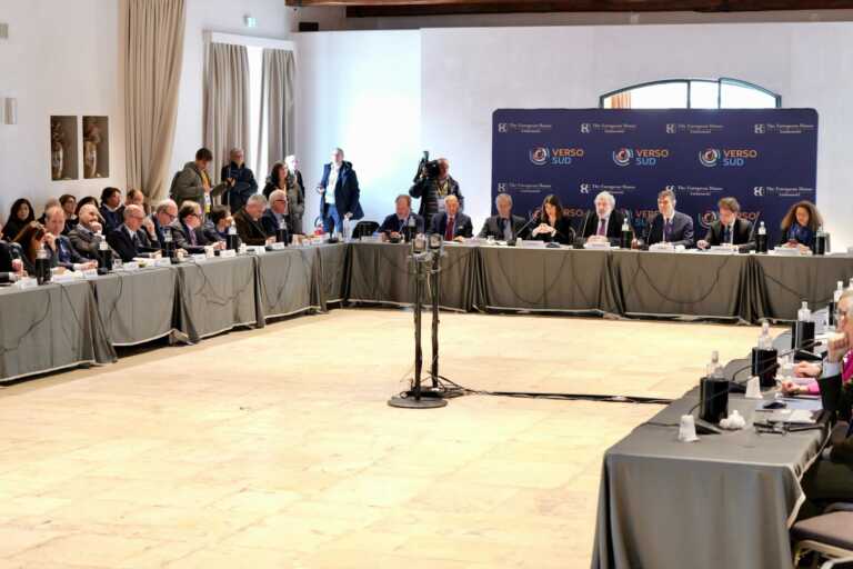 Verso Sud, Puglia prima al Mezzogiorno per crescita del Pil. Emiliano: «Dati che ci rendono ottimisti» – VIDEO