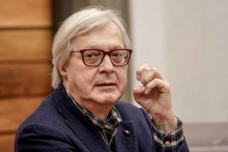 L’annuncio di Vittorio Sgarbi: «Mi dimetto da sottosegretario. Lo comunicherò a Meloni»
