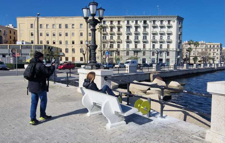 Bari, sul lungomare spuntano le pedaliere: «Disseminiamo punti sport e benessere»