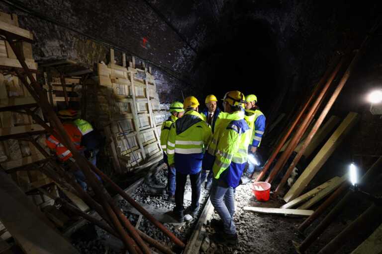 Frana sulla tratta Foggia-Benevento: la linea ferroviaria tornerà attiva l’8 aprile – VIDEO