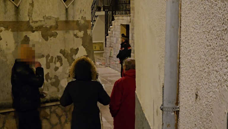 Omicidio a Ischitella, 60enne ucciso a coltellate nel centro storico. Indagano i carabinieri