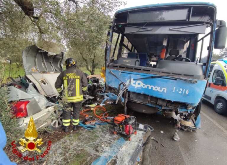 Incidente sulla provinciale nel Brindisino: 59enne muore nello scontro tra la sua auto e un pullman