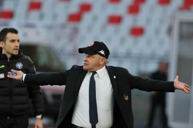 Mister Iachini tradito: il Bari dimentica il suo calcio. Di Cesare la “punta” migliore