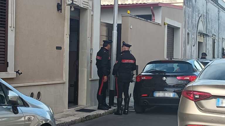 Anziano con una coltellata al cuore a Carmiano, giallo quasi risolto: nessun colpevole