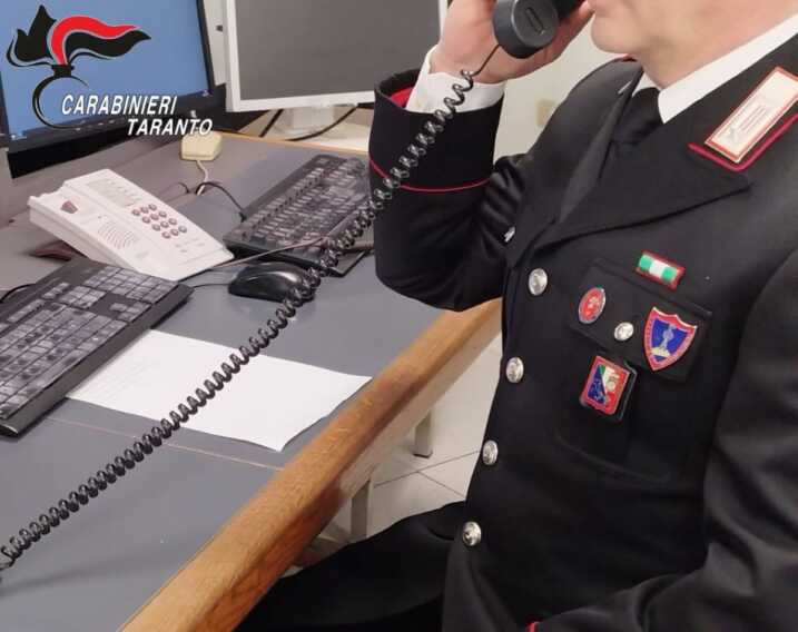 Botte e minacce alla moglie e alla figlia minorenne: 47enne arrestato a Ginosa