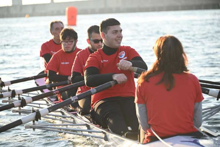 Sport e inclusione con il Cus Pararowing a Bari: «Tra le onde sfidiamo gli stereotipi»