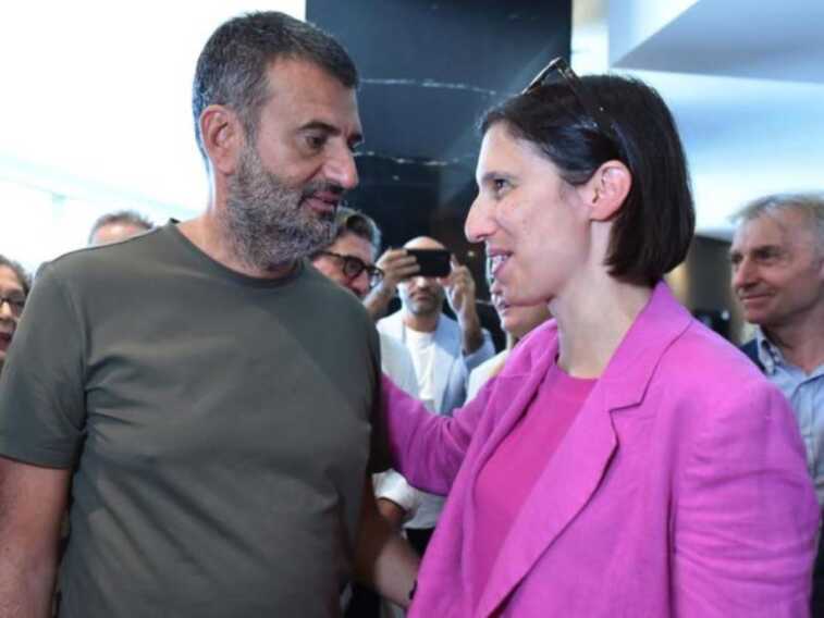 Elezioni europee, l’annuncio di Schlein: «Candidiamo Decaro, tra i sindaci migliori in Italia»