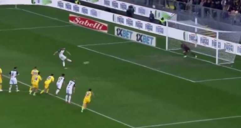Krstovic dal dischetto risponde a Cheddira: tra Frosinone e Lecce finisce 1-1