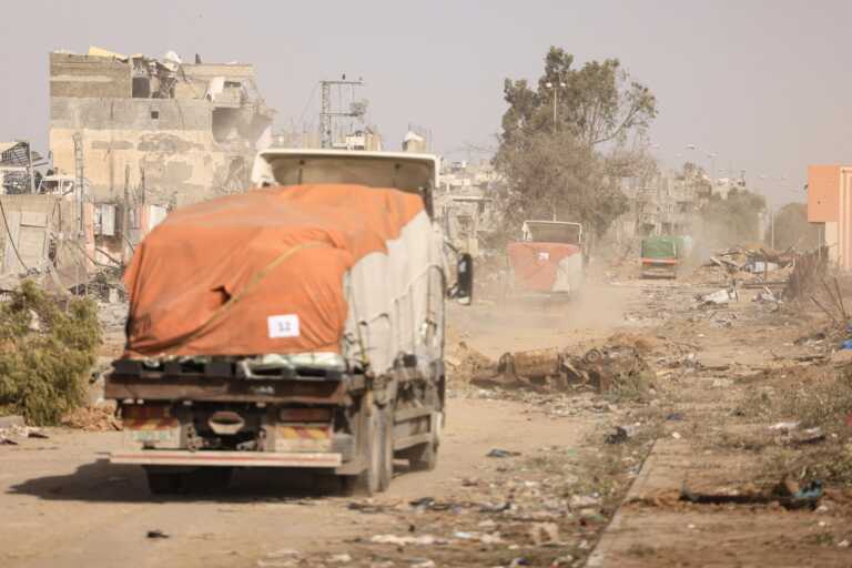 Guerra a Gaza, c’è il corridoio: arrivano gli aiuti Ue