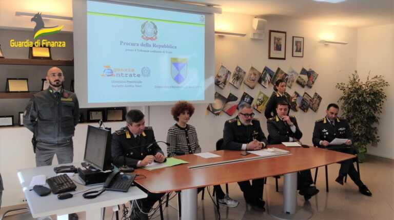 Falsi corsi di formazione per i dipendenti, recuperati 2,5 mln nel nord Barese: 7 denunce