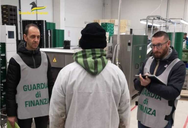 Controlli nel Foggiano: scoperti 28 lavoratori in nero, chiesta la sospensione per 4 attività commerciali