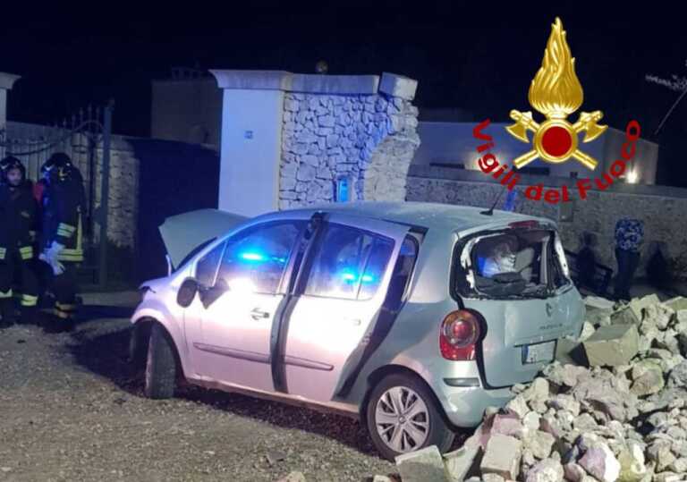 Auto fuori strada sulla provinciale tra Carpignano e Martano: 19enne in ospedale in codice rosso