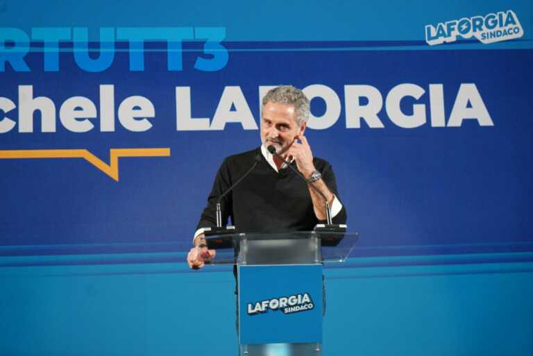 Laforgia presenta il programma. «Spazio a periferie e servizi. Coalizione unita dopo le primarie»