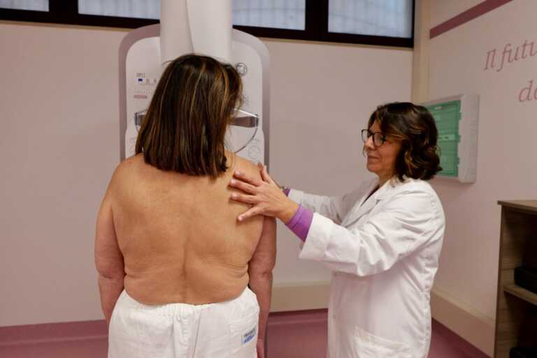 A Bari un nuovo centro screening con mammografo 3d: a disposizione di 10mila donne – VIDEO