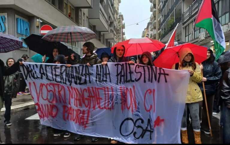 Bari, studenti in piazza contro i manganelli: «No alla repressione del dissenso»