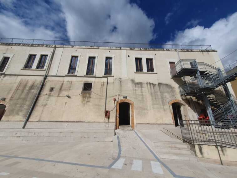 A Canosa la scuola per archeologi: Palazzo Carmelitani accoglierà 15 studenti