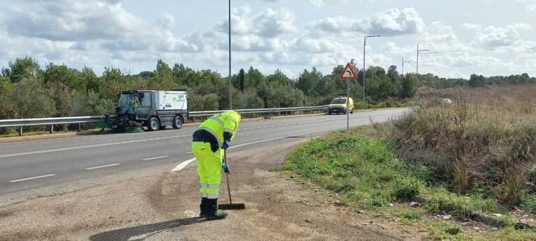 Galleria foto 'Rifiuti sulle statali pugliesi, via alla rimozione: ecco le strade interessate dalla bonifica' - foto 1