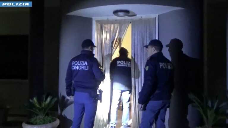 Affari all’ombra della Sacra corona unita. Così gestivano le piazze dello spaccio