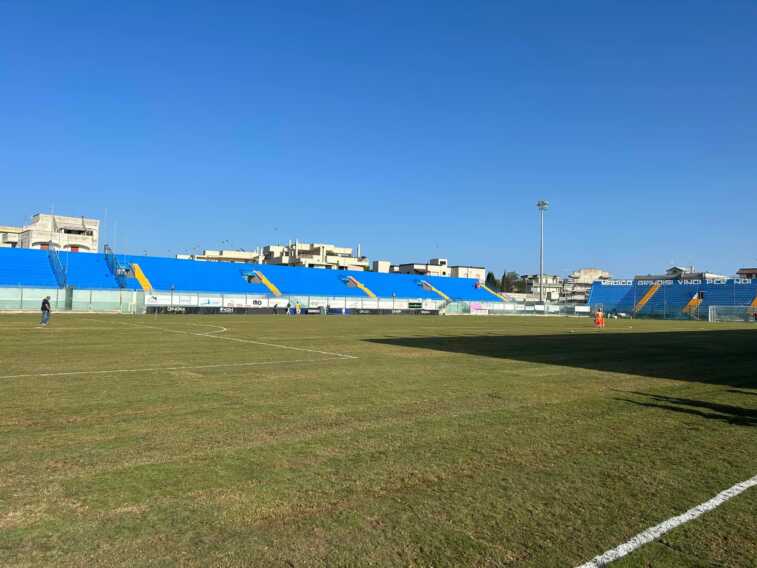 Scontri tra tifosi dopo il derby Brindisi-Taranto: dopo arresti e denunce arrivano 8 Daspo
