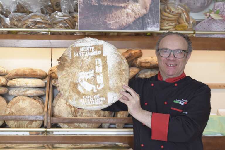 Monte Sant’Angelo, la Basilica sul pane per celebrare la Capitale pugliese della Cultura