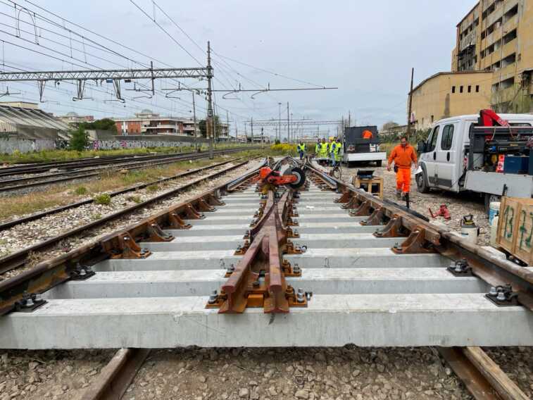 Galleria foto 'Linea ferroviaria Adriatica: completati i lavori. Riprende la circolazione tra Pescara e Foggia – VIDEO' - foto 6