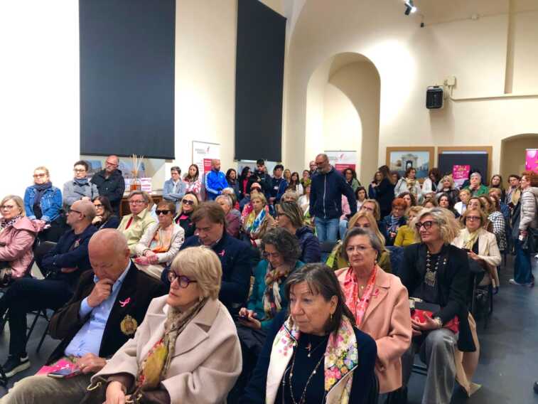 Komen Puglia, presentati i progetti per le Donne in Rosa: coinvolte le breast unit