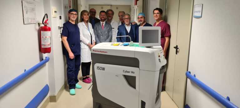 Bari, al Di Venere un nuovo laser ad alta potenza per trattare le patologie della prostata