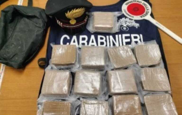 Fermato in autostrada con 6 chili e mezzo di eroina: 45enne della Bat arrestato a Pescara