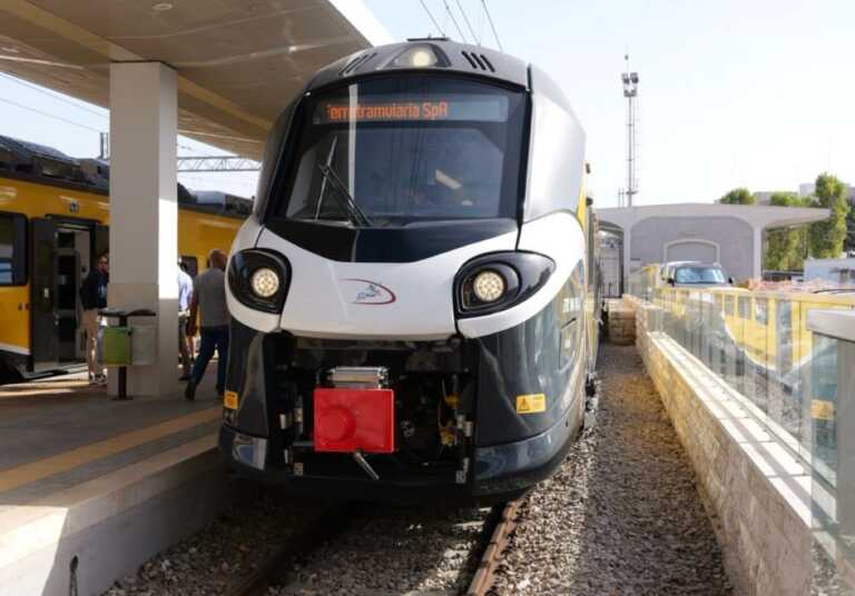 Passaggio a livello abbattuto a Bari, problemi anche a Corato: disagi per Ferrotramviaria