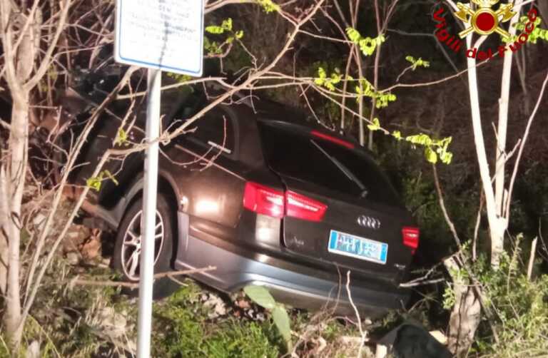 Auto fuori strada a Salve: muore il 23enne Francesco Saranelli. Grave un 21enne