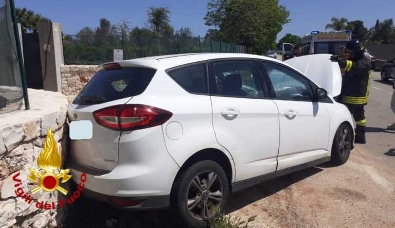 Galleria foto 'Scontro tra due auto a San Vito dei Normanni: tre persone in ospedale, tra loro un bimbo di 6 anni' - foto 1