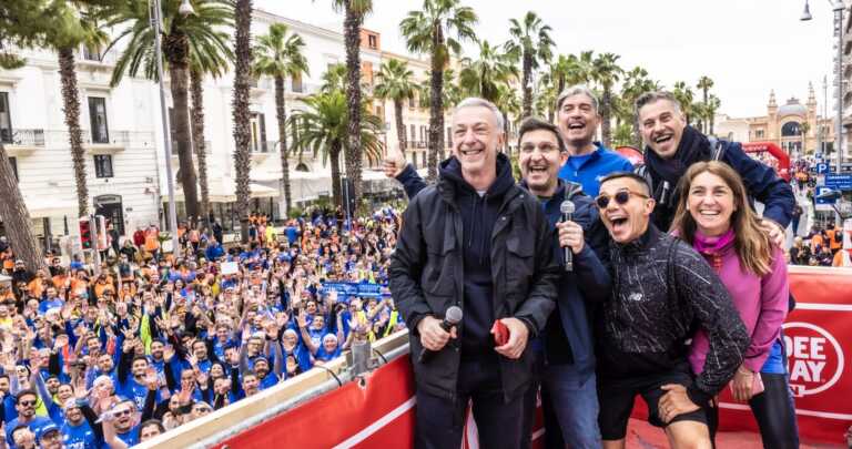 A Bari torna la Deejay Ten con Linus e i volti della radio: domenica di sport sul lungomare
