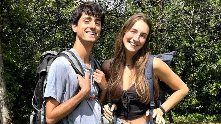 Matteo e Laima da Roma a Leuca: 900 km a piedi per sensibilizzare sulla sclerosi multipla