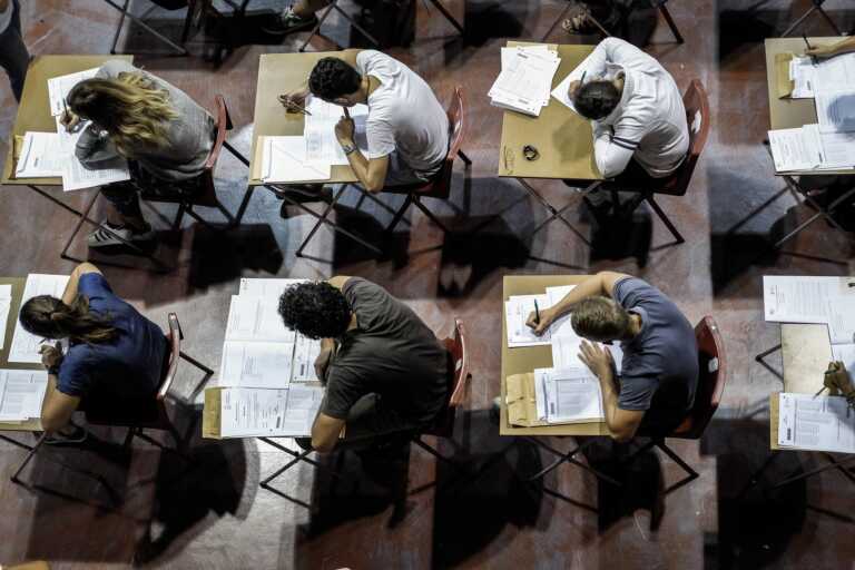 Medicina, verso l’addio al numero chiuso. Ok dal Senato, chance per la Puglia?