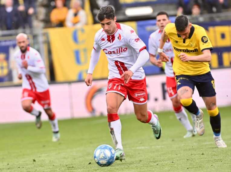 Modena-Bari 1-1: Pucino risponde a Palumbo ma è un pareggio che serve a poco