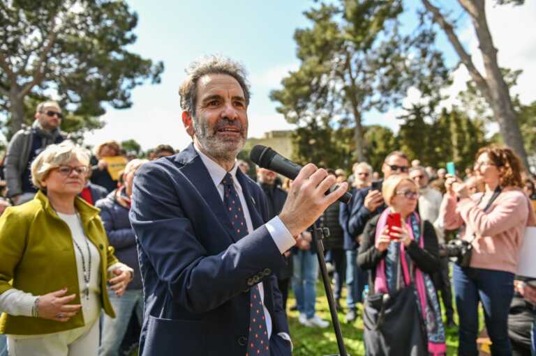 Lecce, Salvemini in stazione: «Sul tavolo 27 milioni. Sarà una rivoluzione»