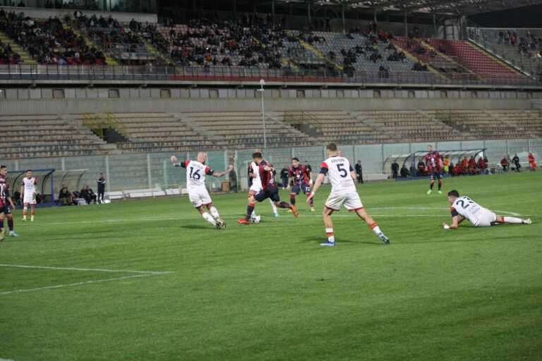 Taranto: due gol e Potenza ko. Riecco i playoff dopo dodici anni