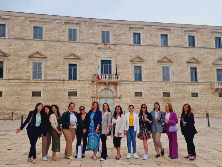 Trani, all’avvocata Laura Monti del Foro di Ravenna la prima edizione del Premio nazionale Giustina Rocca – VIDEO
