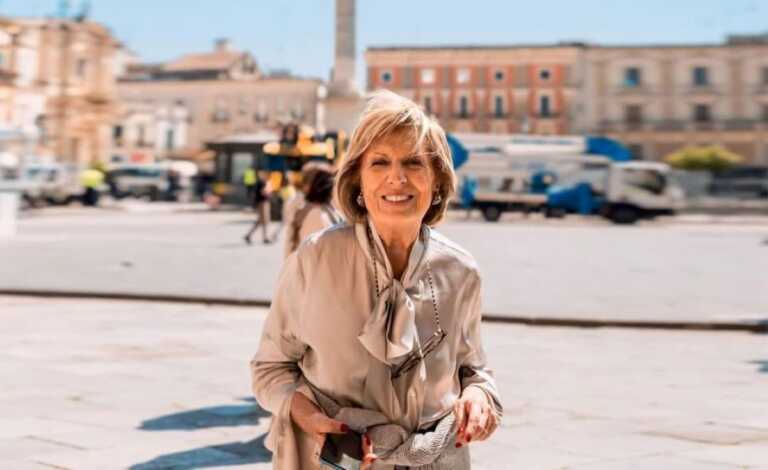 Comunali a Lecce, Poli Bortone incontra i cittadini: visita al quartiere San Lazzaro e al campo sportivo Coni