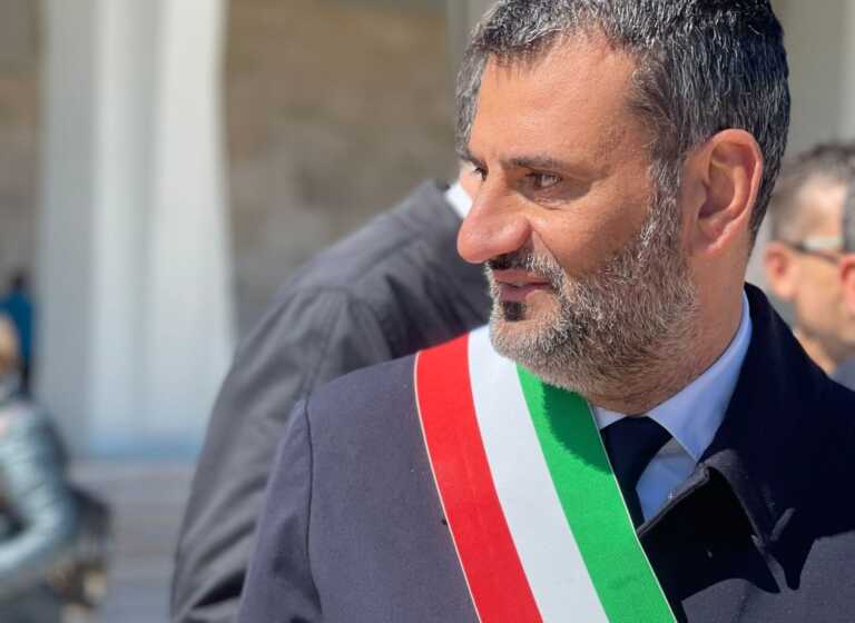 Elezioni europee, le strategie del Pd: tutti a rimorchio di Antonio Decaro, in tanti lo sostengono