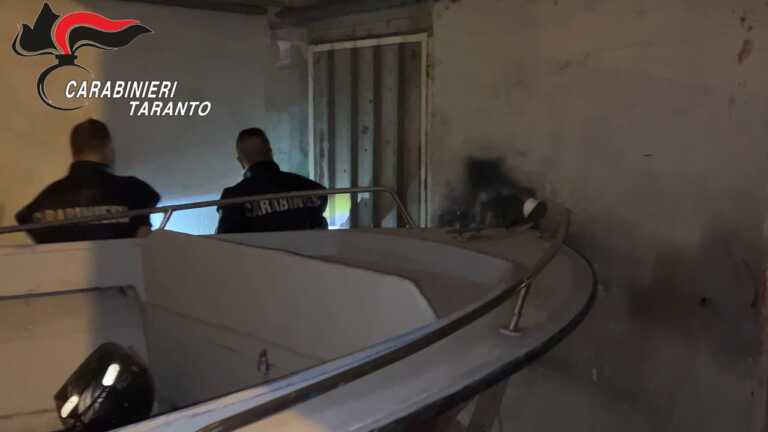 Sequestrano e picchiano un 35enne che si rifiuta di compiere una truffa: 2 arresti a Martina Franca – VIDEO